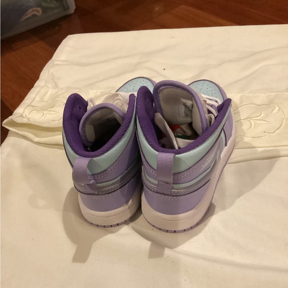 Nike Air Jordan 1 mid G5 unisex high top sneaker Sz. 12C - Picture 6 of 11